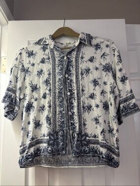 Max Studio White and Navy Floral Button Front Blouse